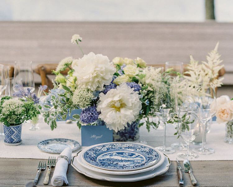 delfts blue plate place setting BRIDES magazine