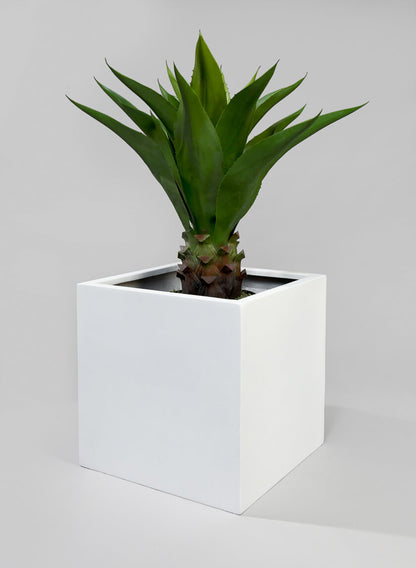 16in  Kyvika Matte White Fiberstone Square Pot