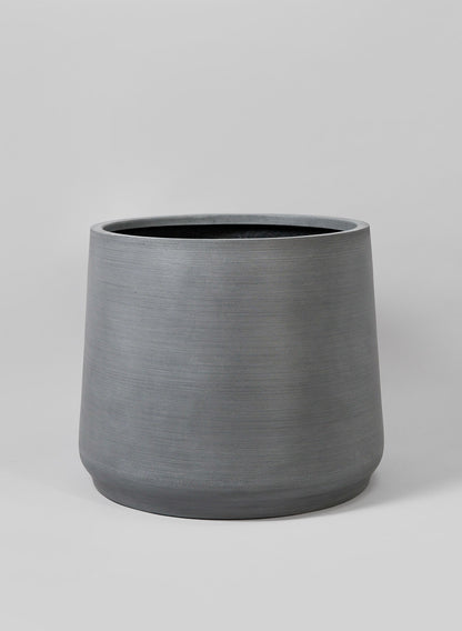 Alaric Grey Fiber Planter