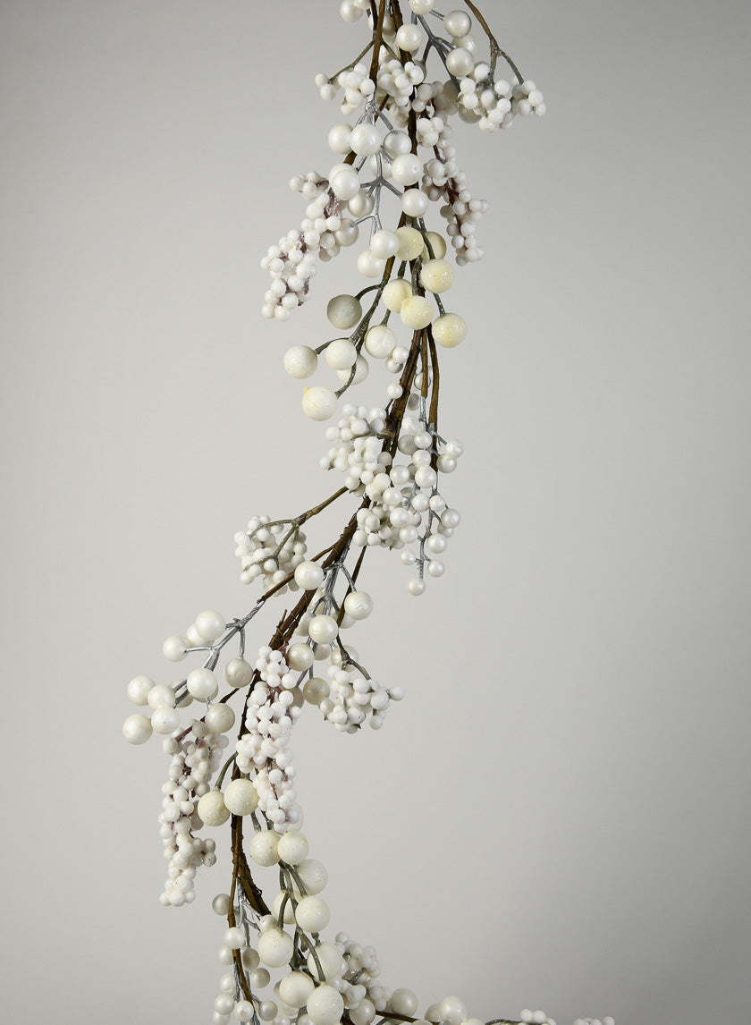 Pearl, White, &amp; Cream Berries Garland