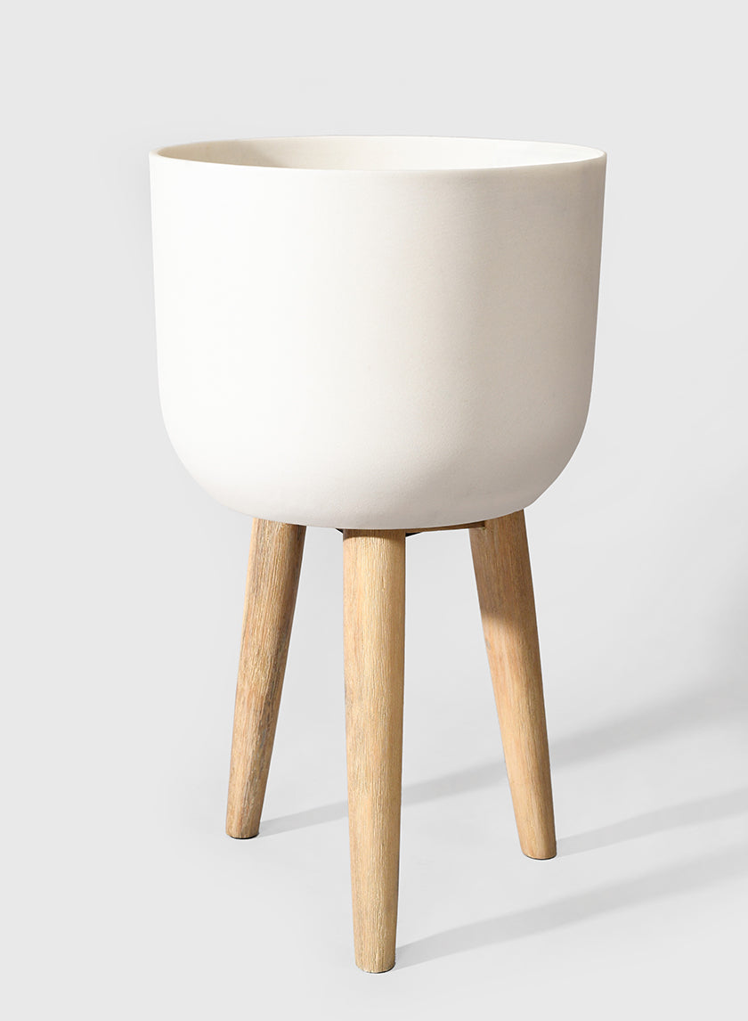 14  1/4in White Sandstone Round Pot On Wooden Leg