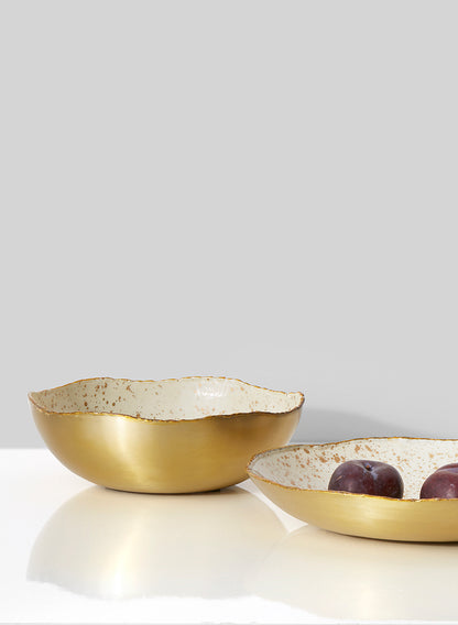 8  1/2in Gold &amp; Ivory Speckled Enamel Bowl