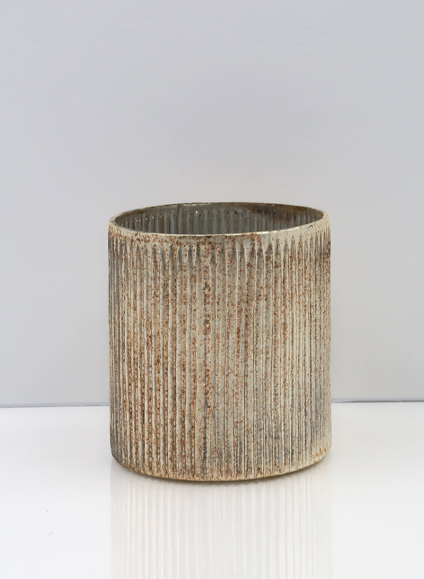 5 ¼in Ribbed Rust &amp; Silver Glass Cylinder