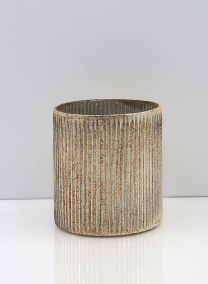 5 ¼in Ribbed Rust &amp; Silver Glass Cylinder