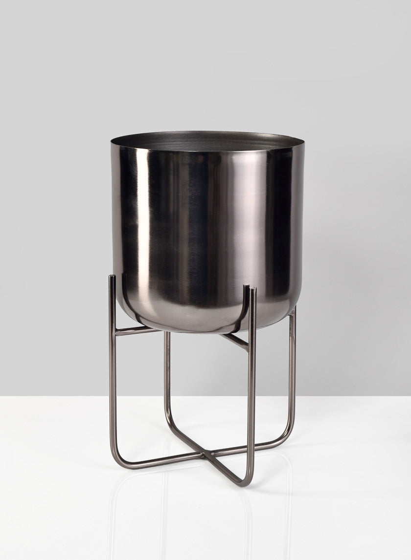 Black Nickel Soho Planters With Stand