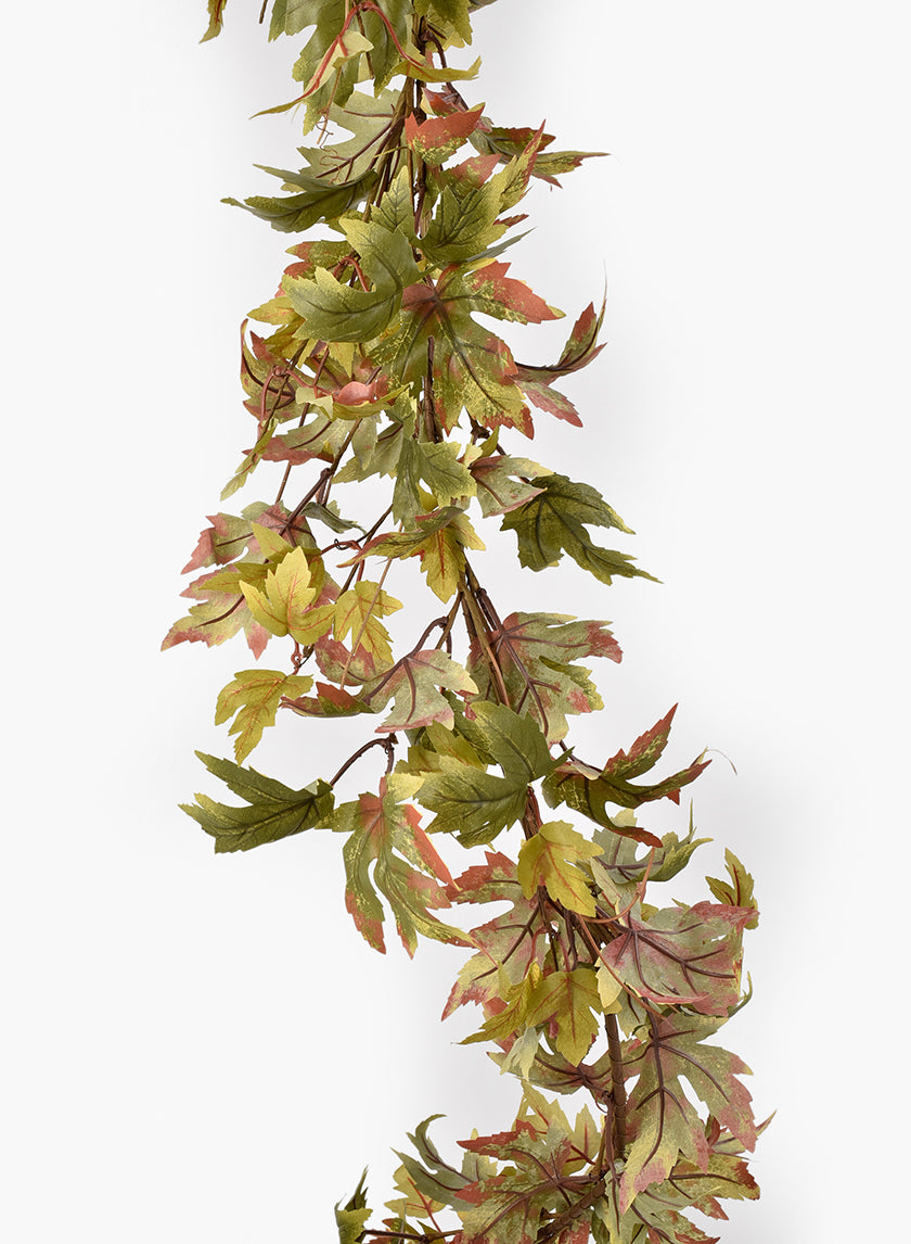 Green &amp; Rust Maple Leaf Garland