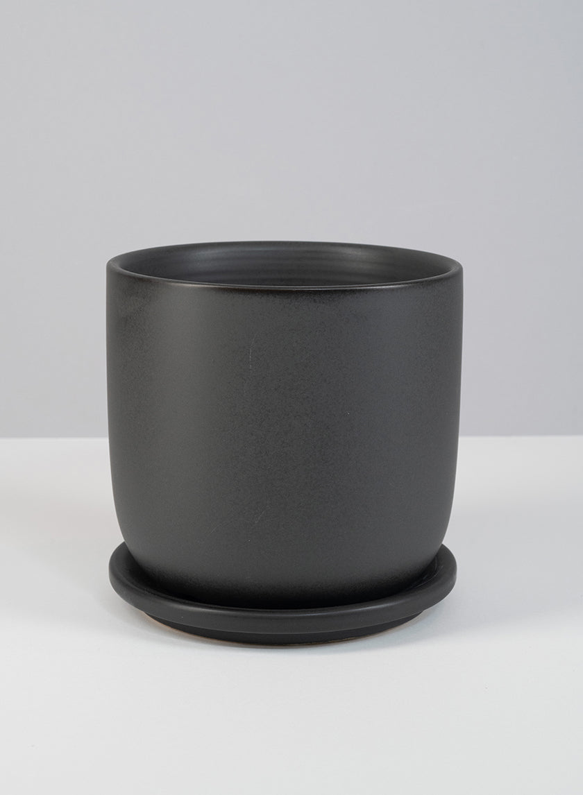 6in Matte Black Aeon Ceramic Pot &amp; Saucer