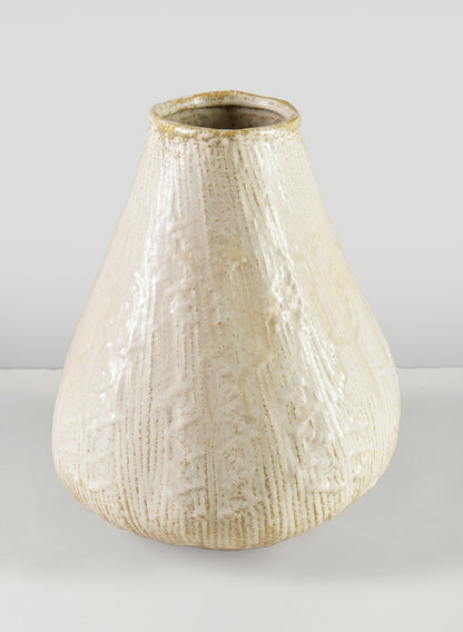 10in Bashira ethnic vase