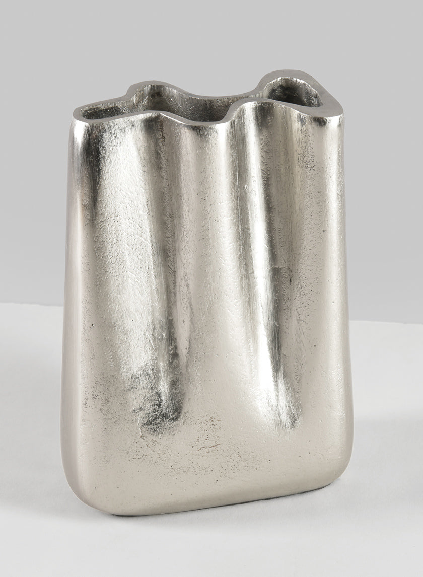 8in Aluminum Marseilles Silver Narrow Wave Vase