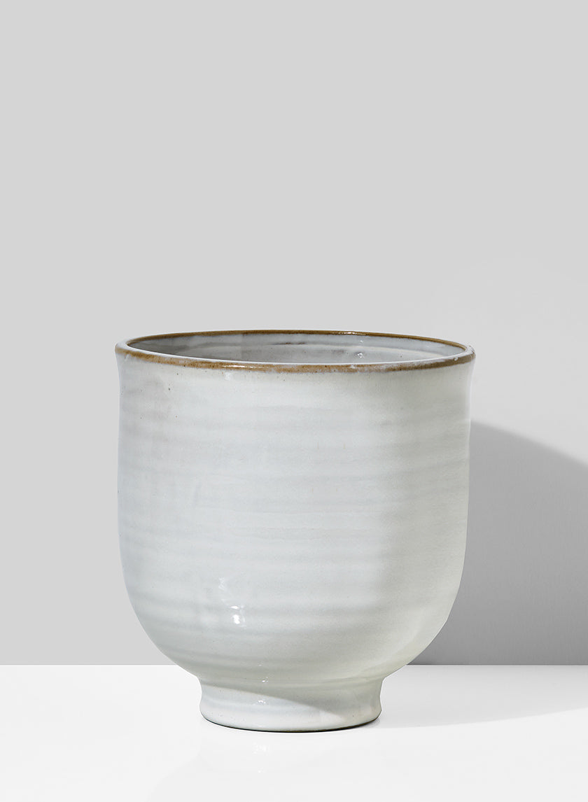 5 3/4in Glazed Ceramic Pedestal Bowl