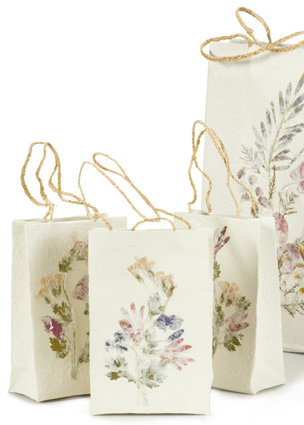 Antemoro Handmade Paper Bags With Dried Flowers