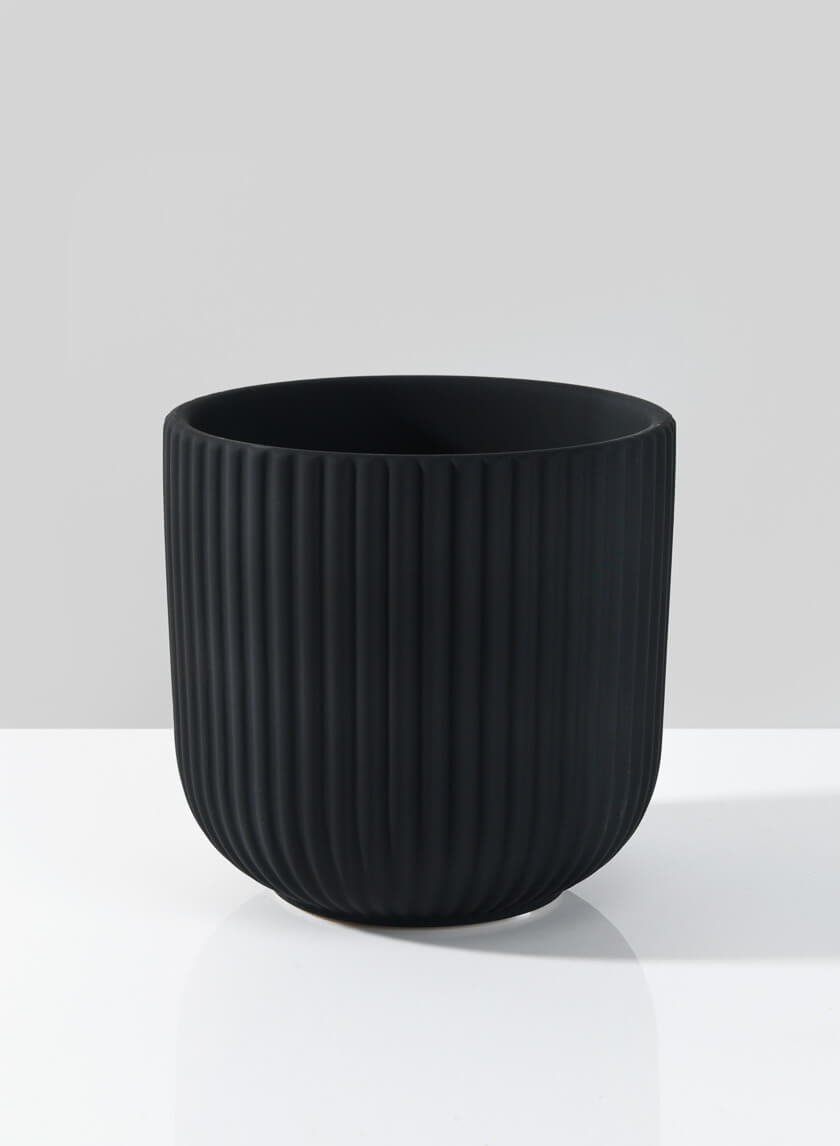 Oslo Medium Black Pot