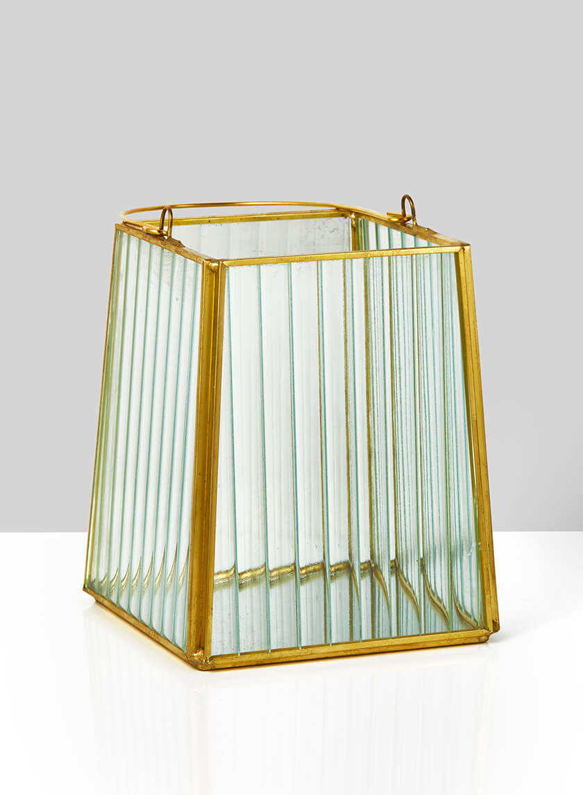 5  1/2in H  Striped Glass Gold Trapezoid Hurricane