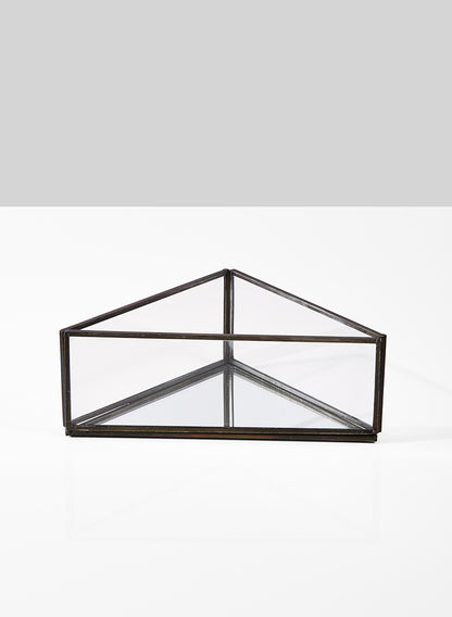 8in Mirror Bottom Triangle Tray